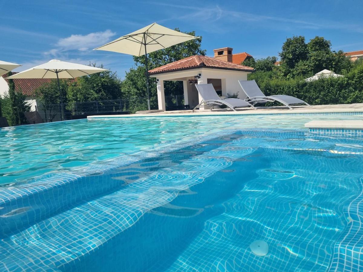 Villa Lukas Sukošan Exteriér fotografie