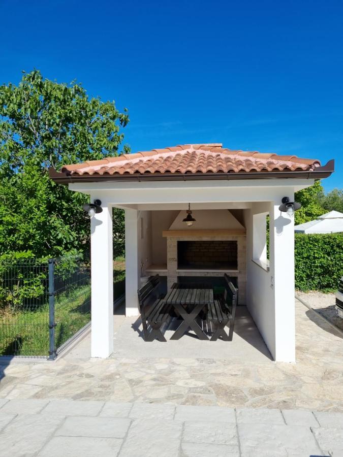 Villa Lukas Sukošan Exteriér fotografie