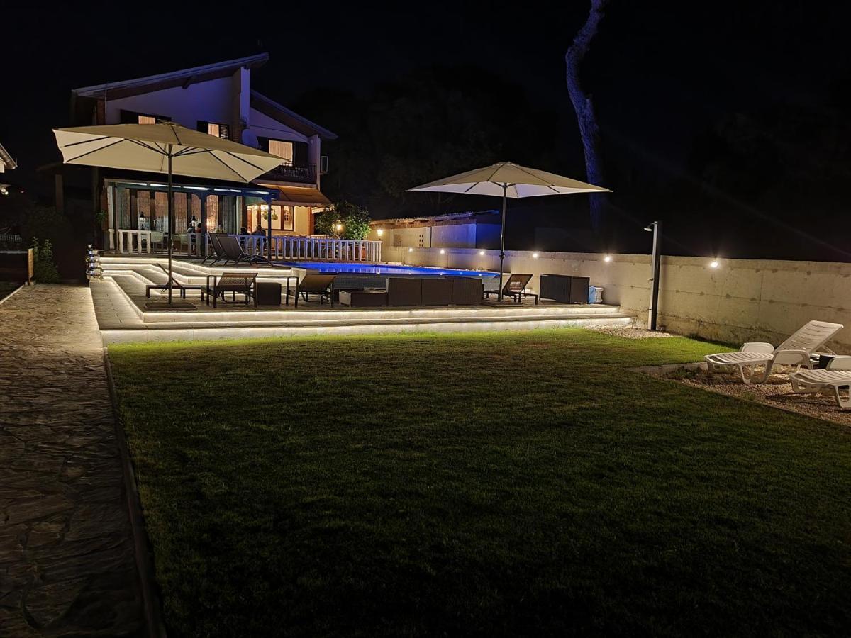 Villa Lukas Sukošan Exteriér fotografie
